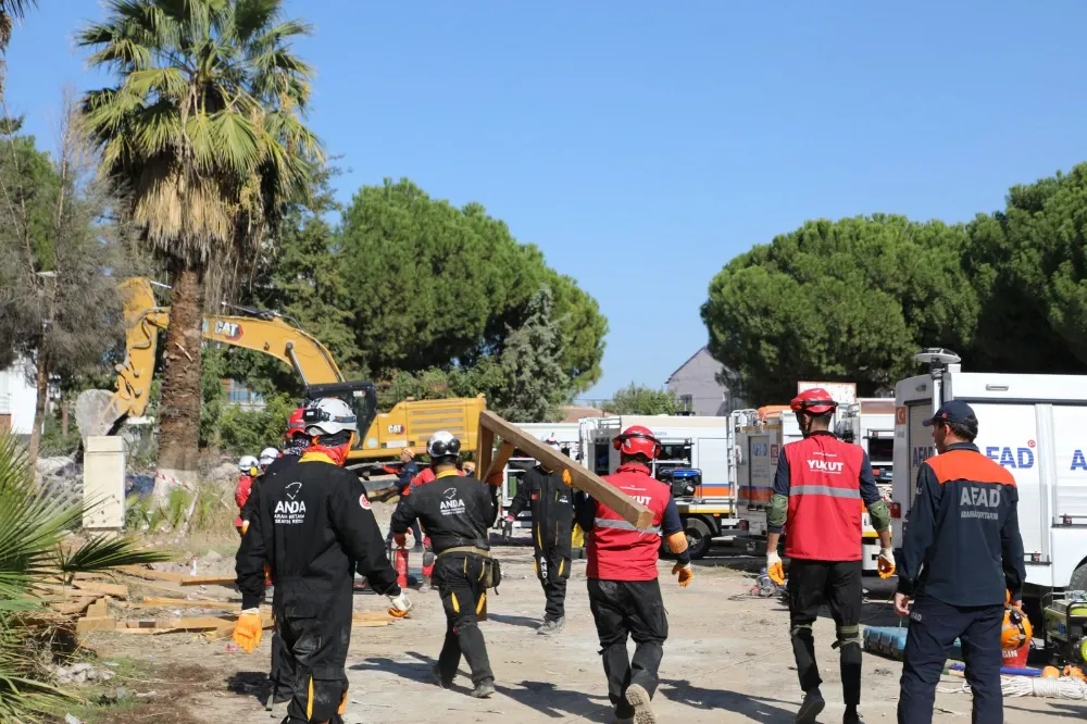 YUKUT, DEPREM TATBİKATINA KATILDI
