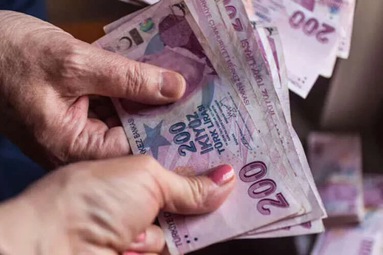 Emekli bayram ikramiyeleri yarın ödeniyor