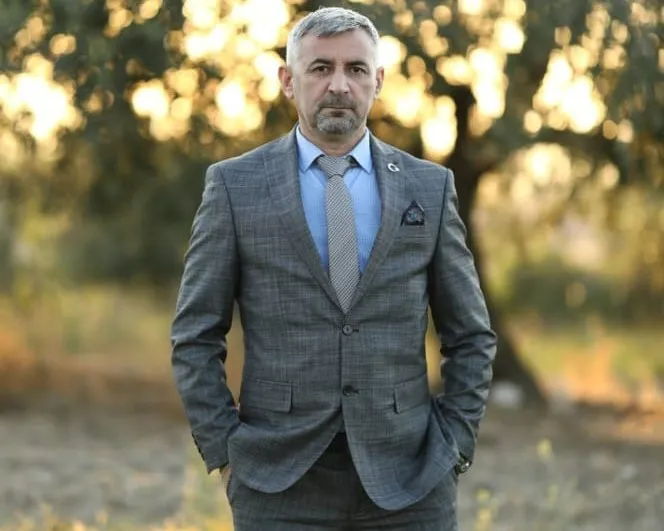 İLKAY ŞİMŞEK: SİYASİ PARTİLER SUNİ GÜNDEMİ DEĞİL GERÇEKLERİ KONUŞMALI