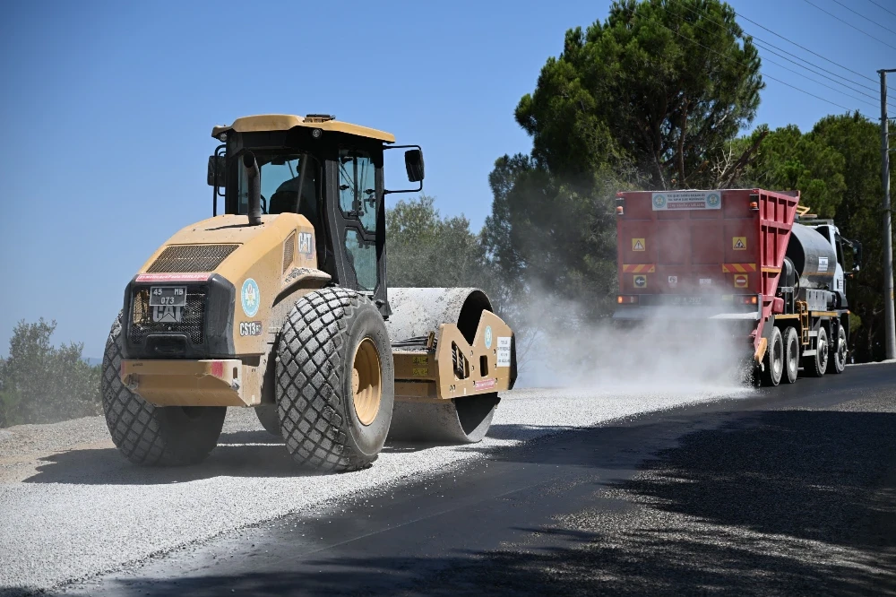 Spil Dağı’nda 23 Kilometrelik Yol Yenileniyor