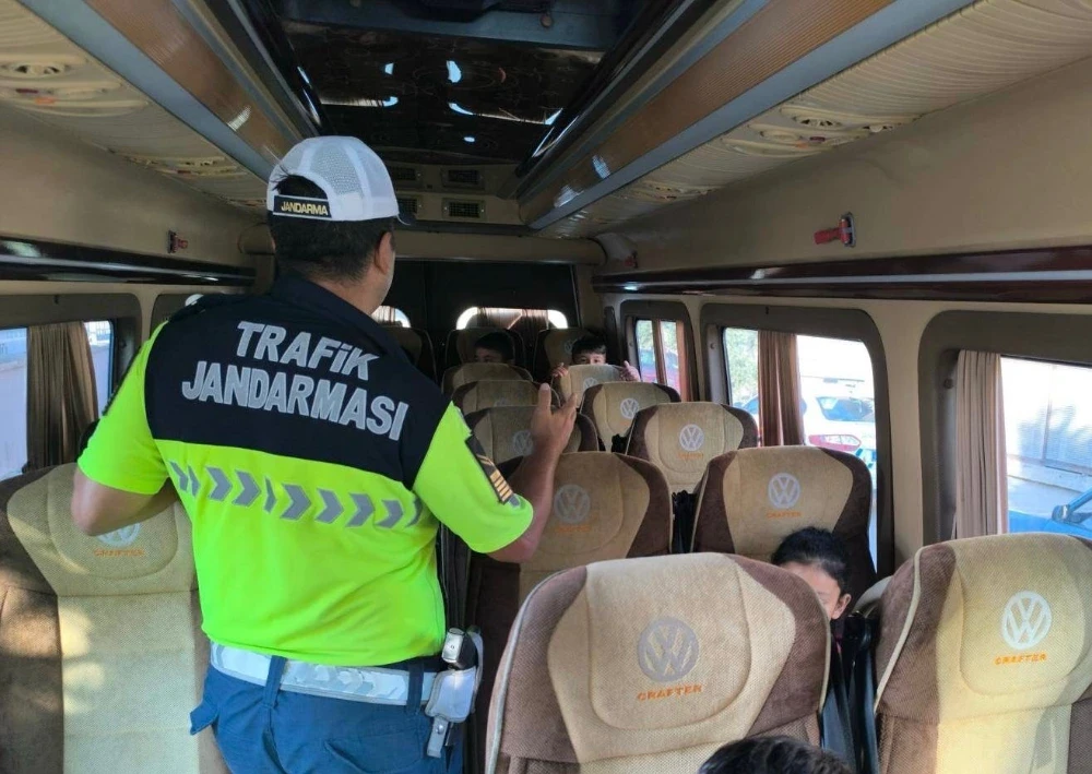 Manisa’da Okul Servis Araçları Denetlendi