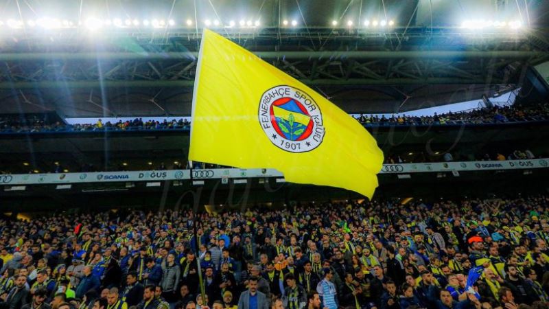 Fenerbahçe yeni transferini resmen açıkladı