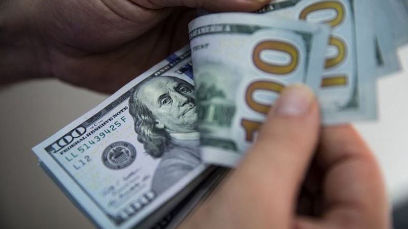 Döviz kurlarında yükseliş devam ediyor; dolar 14,57