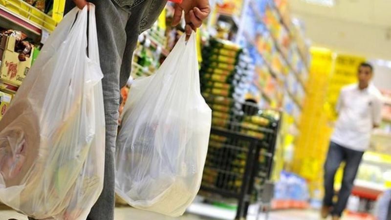 Zincir marketler plastik poşete yüzde yüz zam istediler