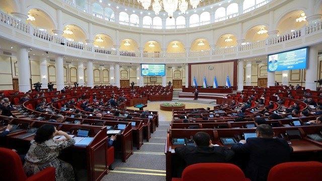 Özbekistan’da 30 Nisan 2023 Tarihinde Referanduma Sunulacak Yeni Anayasa Taslağı 