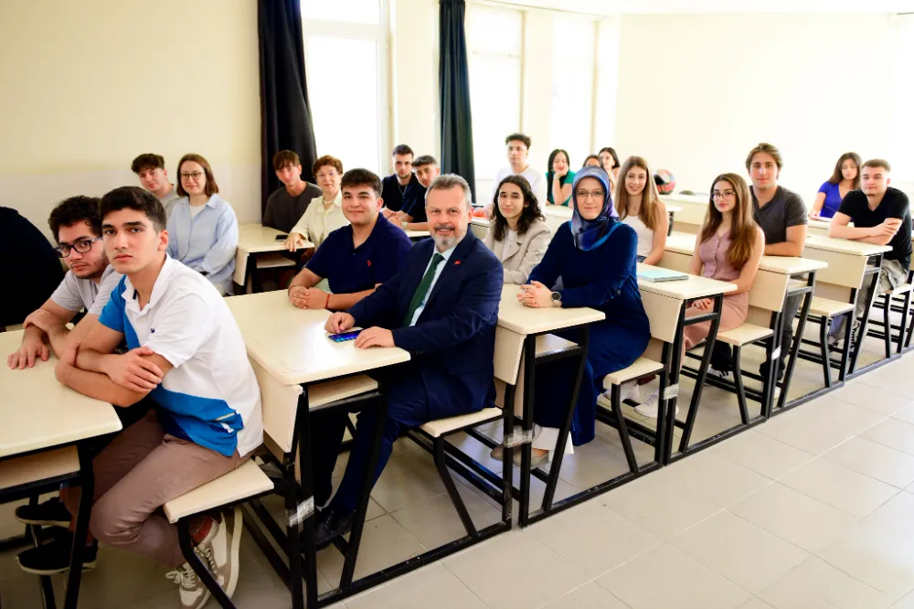 Manisa Celal Bayar Üniversitesi’nde İlk Ders Heyecanı