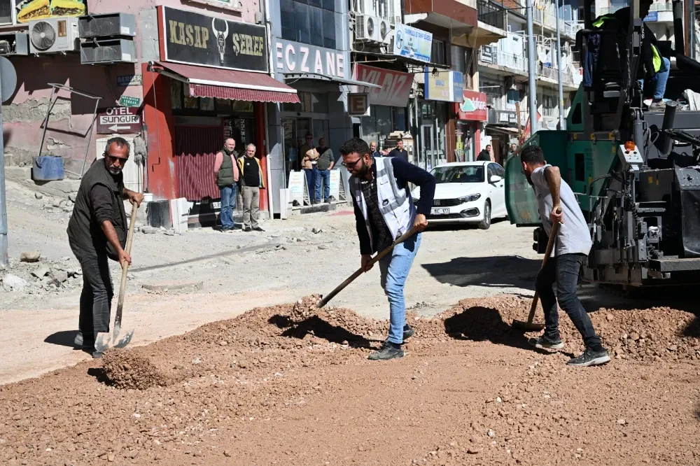 Demirci’de 7 Kilometrelik Yol Ağı Yenileniyor