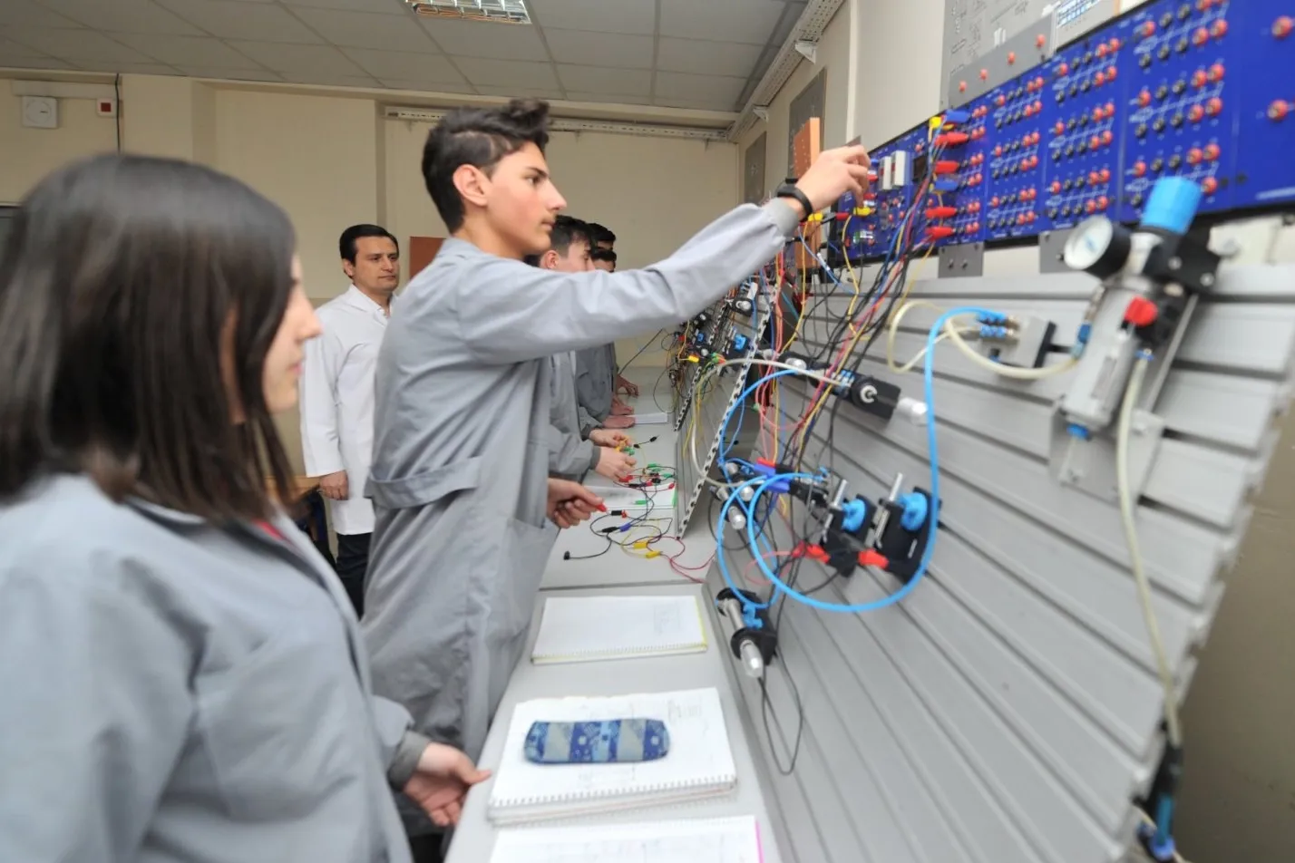 Otomotiv, turizm ve girişimcilik odaklı dönüşüm!