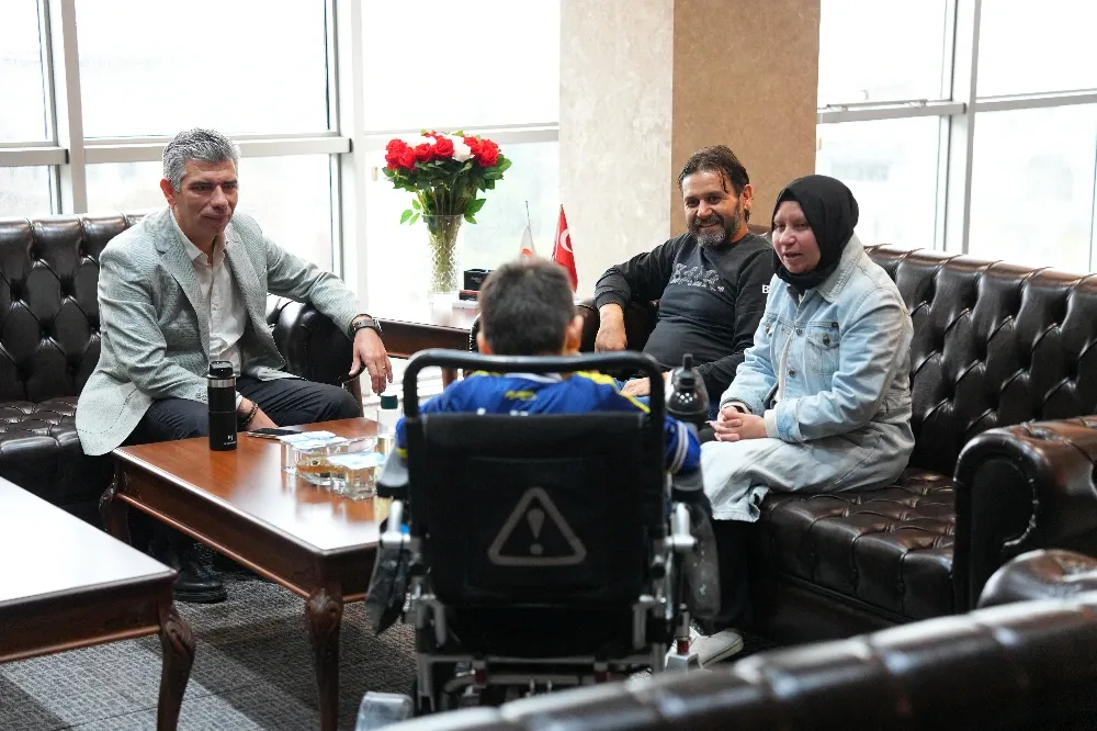Başkan Sercan Okur’dan Şenol Berk’e anlamlı sürpriz
