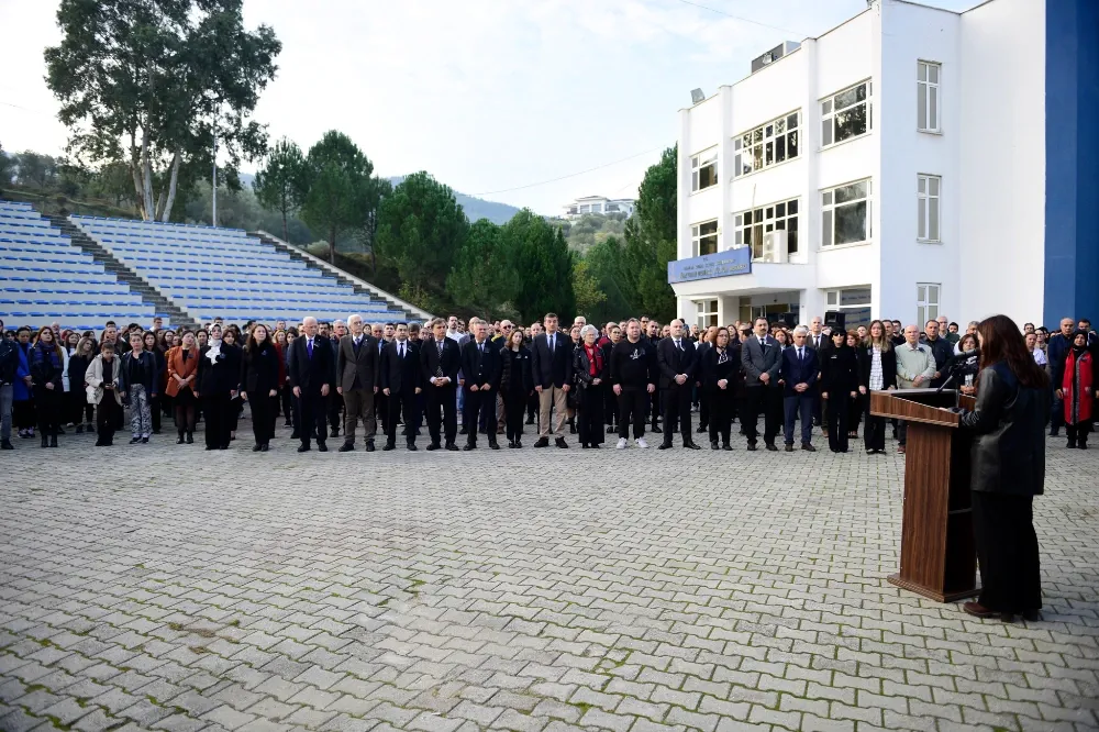 MCBÜ’de 10 Kasım Töreni: Atatürk Vizyonu ile Anıldı