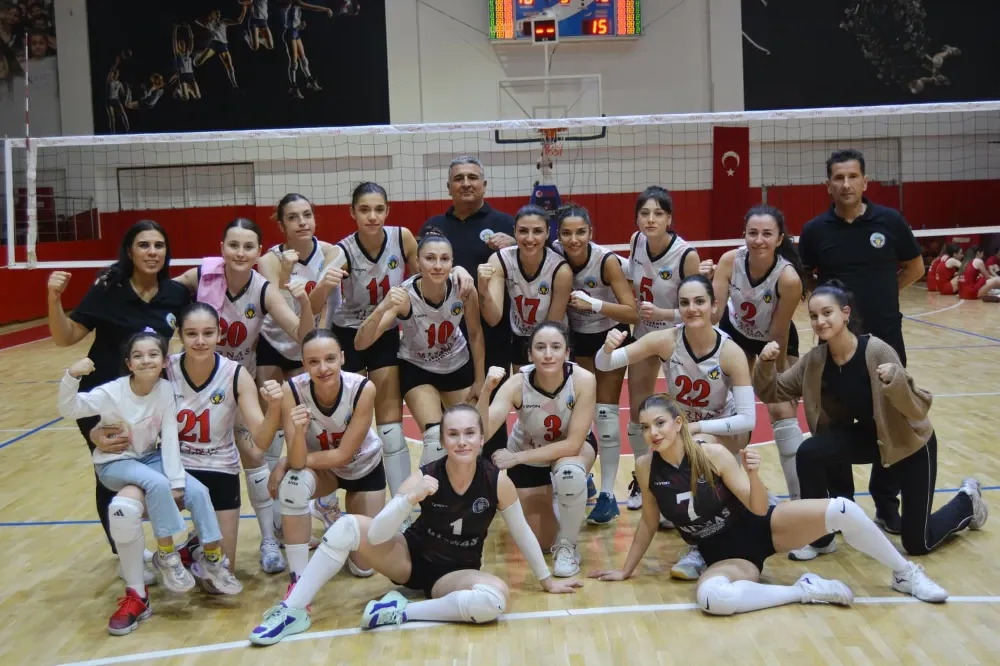 Turgutlu’nun Voleybolcu Kadınları Deplasmandan Zaferle Döndü