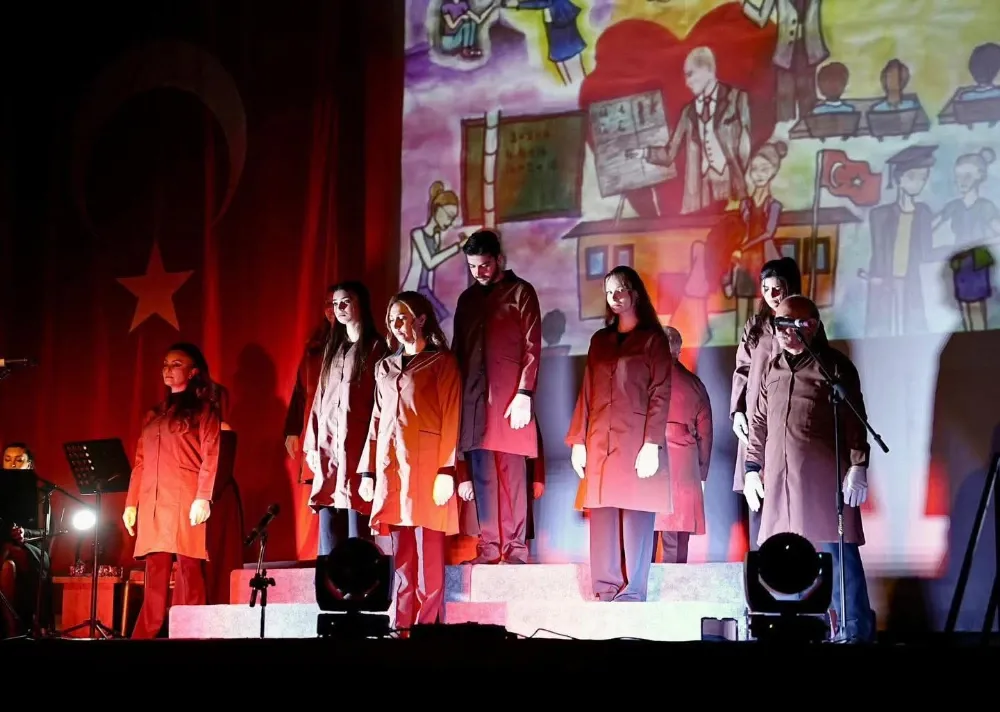 “Benim Adım Öğretmen” Akhisar’da Büyük Beğeni Topladı