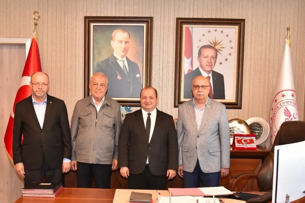 Manisa’da Ticaret Erbabından İl Sağlık Müdürü Zeren’e Ziyaret