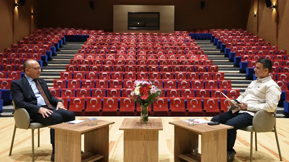 Çetin Akın: “Bize o teklifi yapacak cüreti gösteremezler”