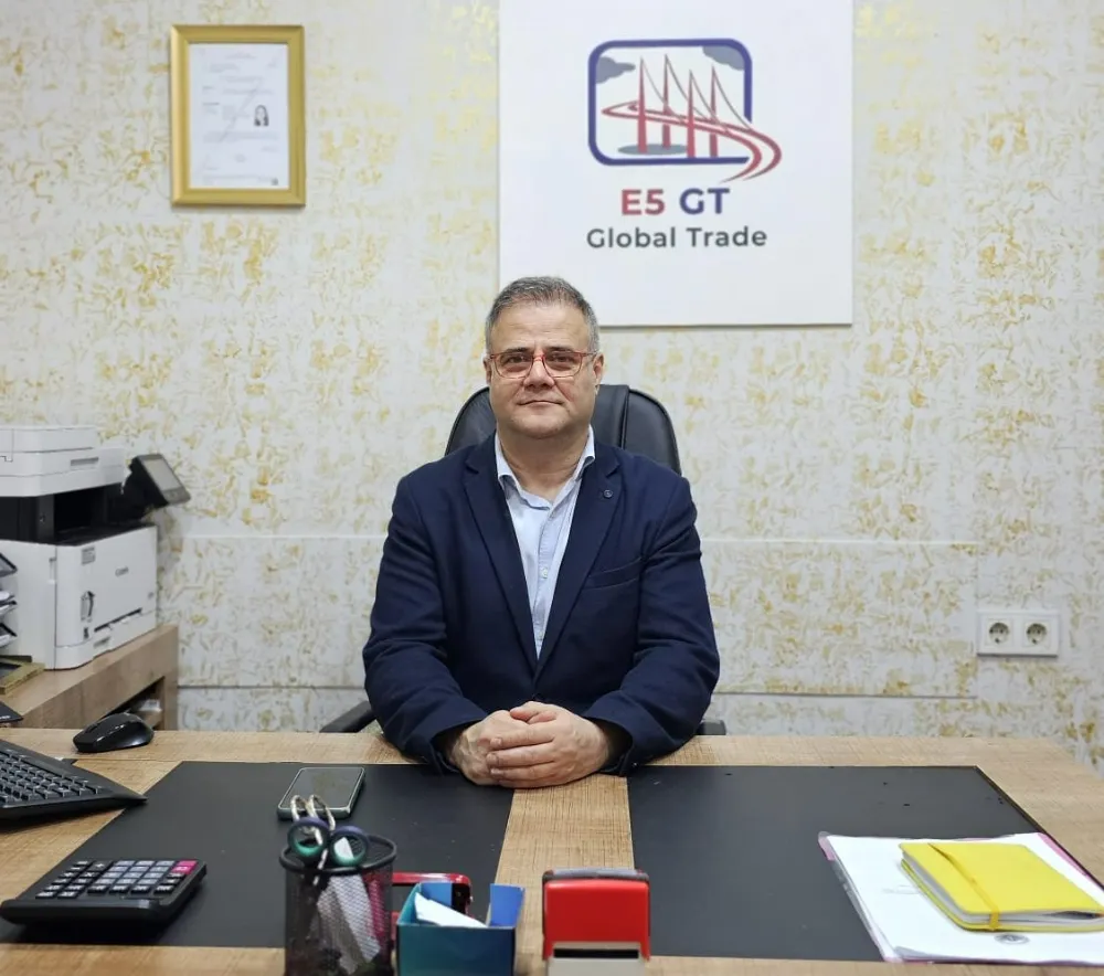 E5 Global Kurucusu Hakan Berktaş 2025 Mobilya Sektörü Raporunda nokta atışlar yaptı.