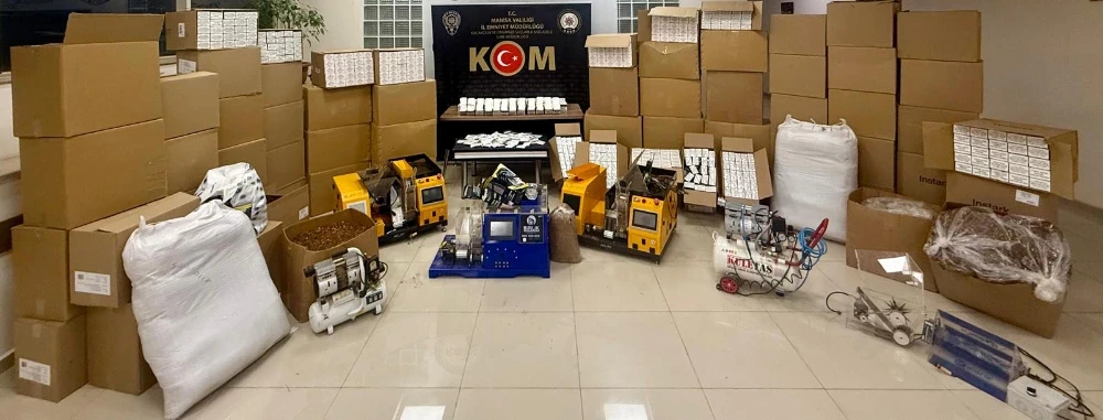 Turgutlu’da Kaçak Tütün Operasyonu: 460 Bin Makaron ve 402 Kilo Kıyılmış Tütün Ele Geçirildi