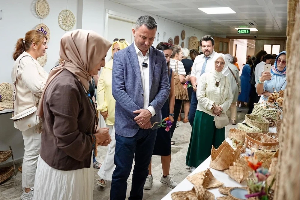 “Doğadan İlmekler” Sergisi Sanatseverlerle Buluştu