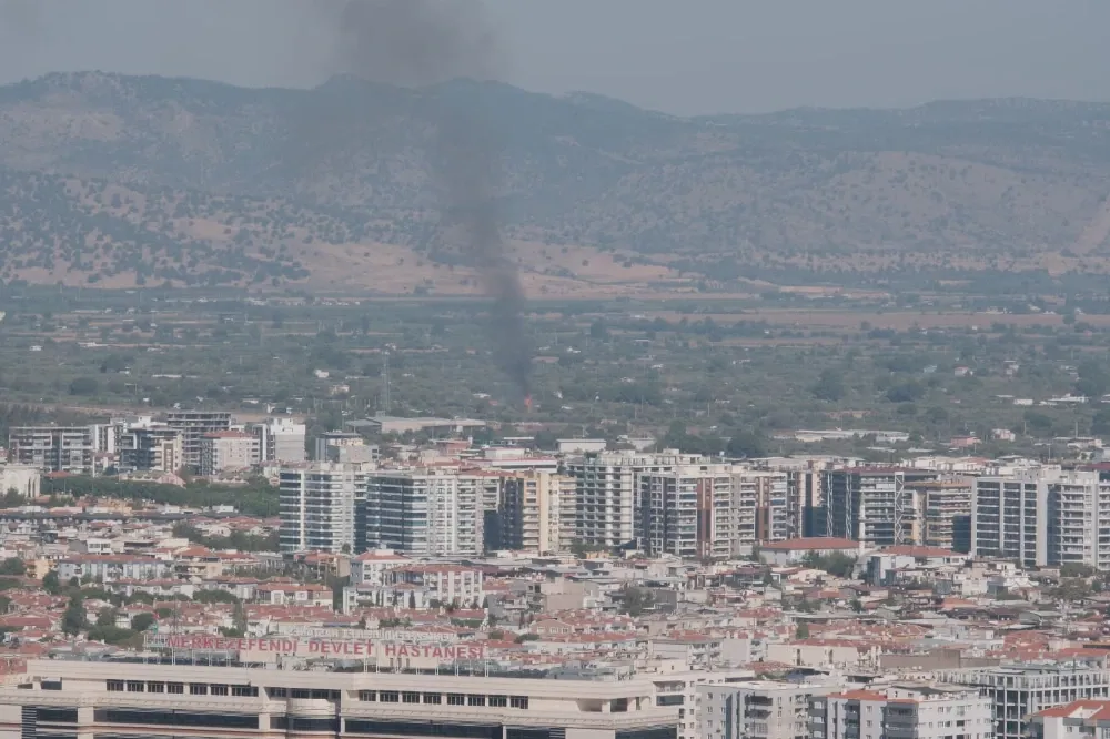 Muradiye Yolu’ndaki Palet Fabrikasında Korkutan Yangın