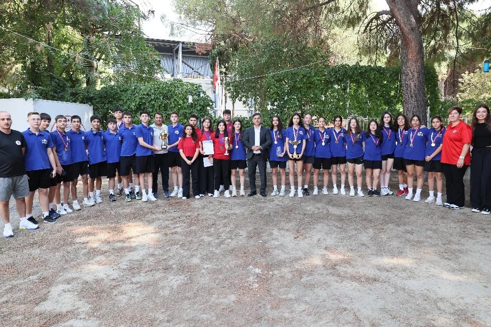 İl Müdürü Öztürk’ten Şampiyon Sporculara Tebrik