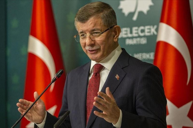 Ahmet Davutoğlu: Bahçeli Kürtçe