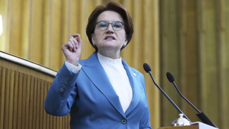 Akşener