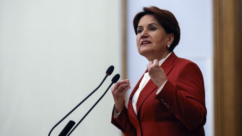 Akşener