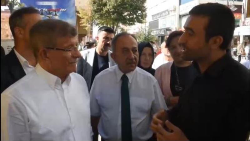 DAVUTOGLU’NA DERT YANAN BIR ÇIFTÇI: “TARIM BU HALKIN CAN DAMARI. ÇIFTÇILERDEN VAZGEÇTILERSE HER SEY BITMIS DEMEKTIR”